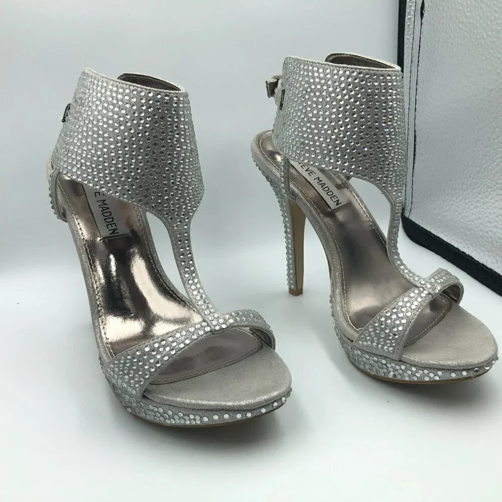 Steve Madden size steve